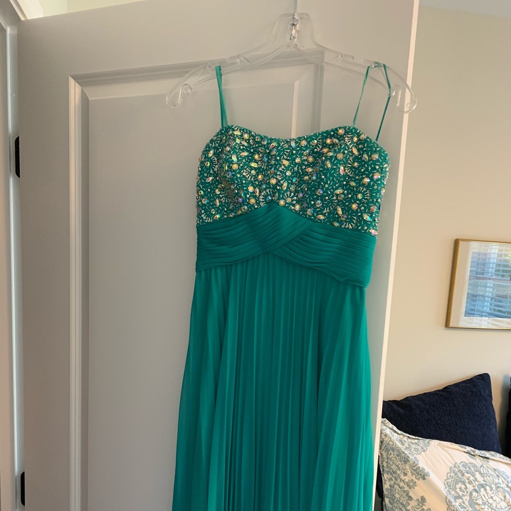 Strapless beauty!!!